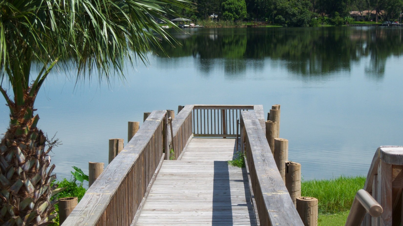 Lakeside Villas