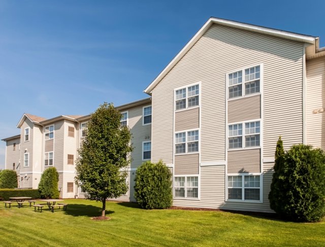 Studio Apartment Ypsilanti Mi lexington club at ann arbor apartment rentals | luxury senior Studio Apartment Ypsilanti Mi lexington club at ann arbor apartment rentals | luxury senior