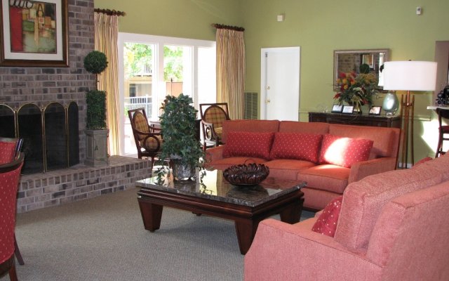 OAKS AT GAYTON, LLC