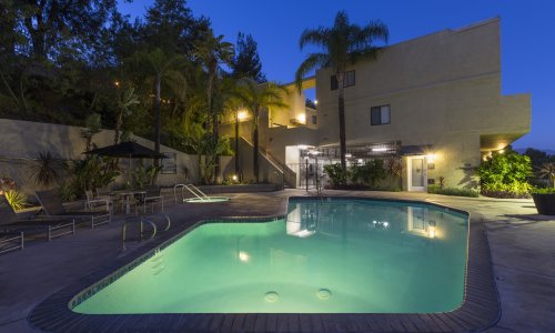 Apartment for Rent in Granada Hills