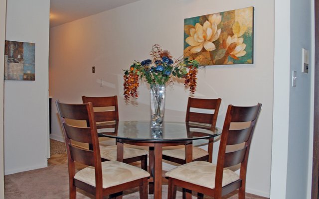 Lisle Station Apartments