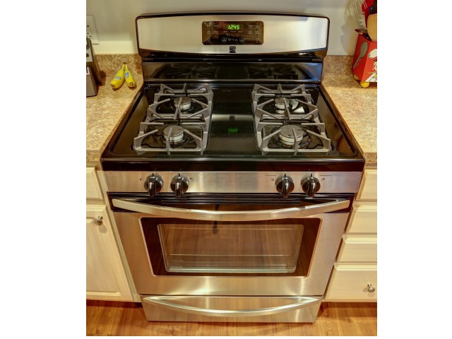 Image of Gas Stove for StoneGate Apartment Homes