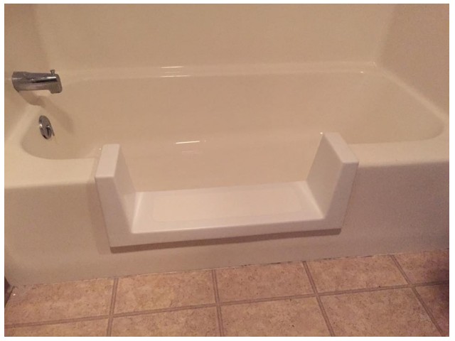 Image of Walk-In Tubs Available for StoneGate Apartment Homes