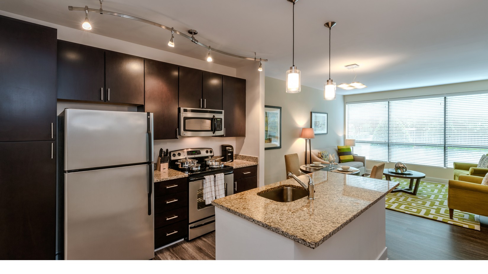 Luxury apartments in alexandria va del ray central