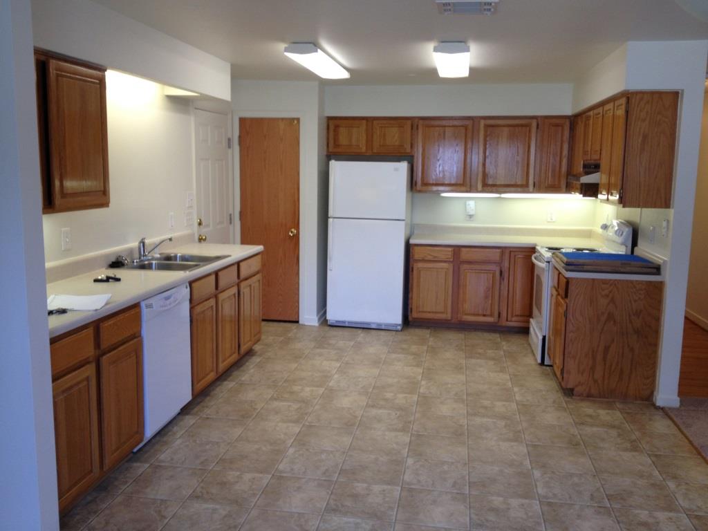 kearby-berkeley-manor-4-bed-apartment-camp-lejeune-new-river-jacksonville-nc