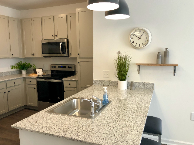 Elegant Kitchen | Apartments in Knoxville, TN | Flagship Kerns
