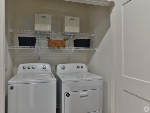 In-Unit Laundry | Apartments in Cullowhee, NC | Bellamy Western