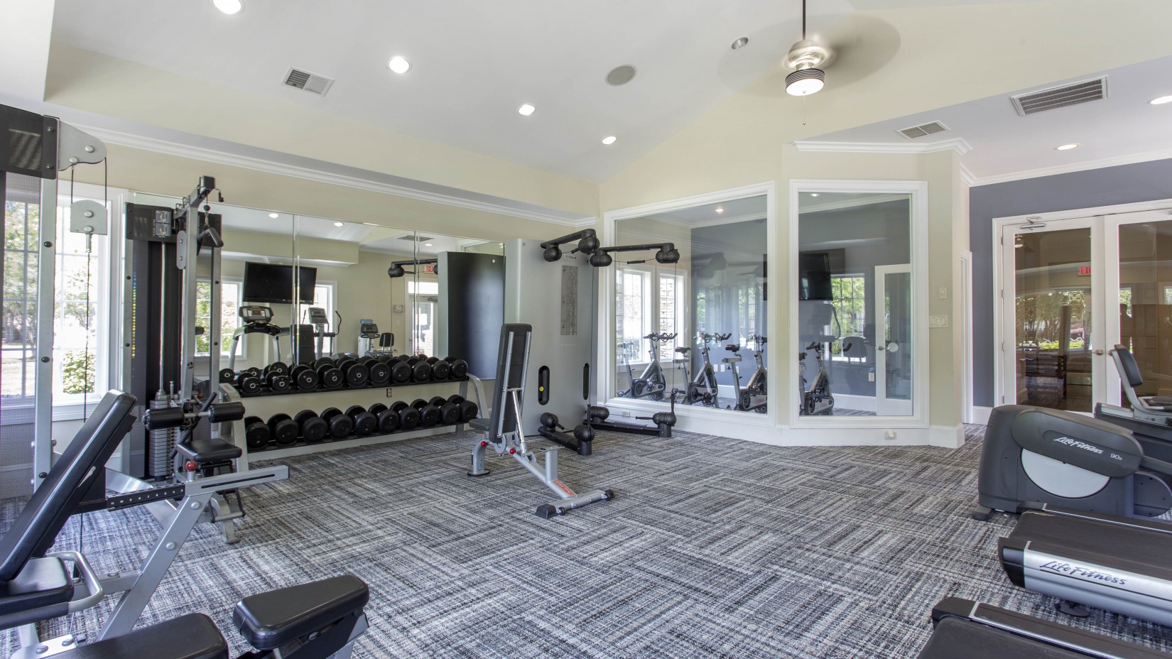 Hideaway at Greenbrier Luxury Apartments