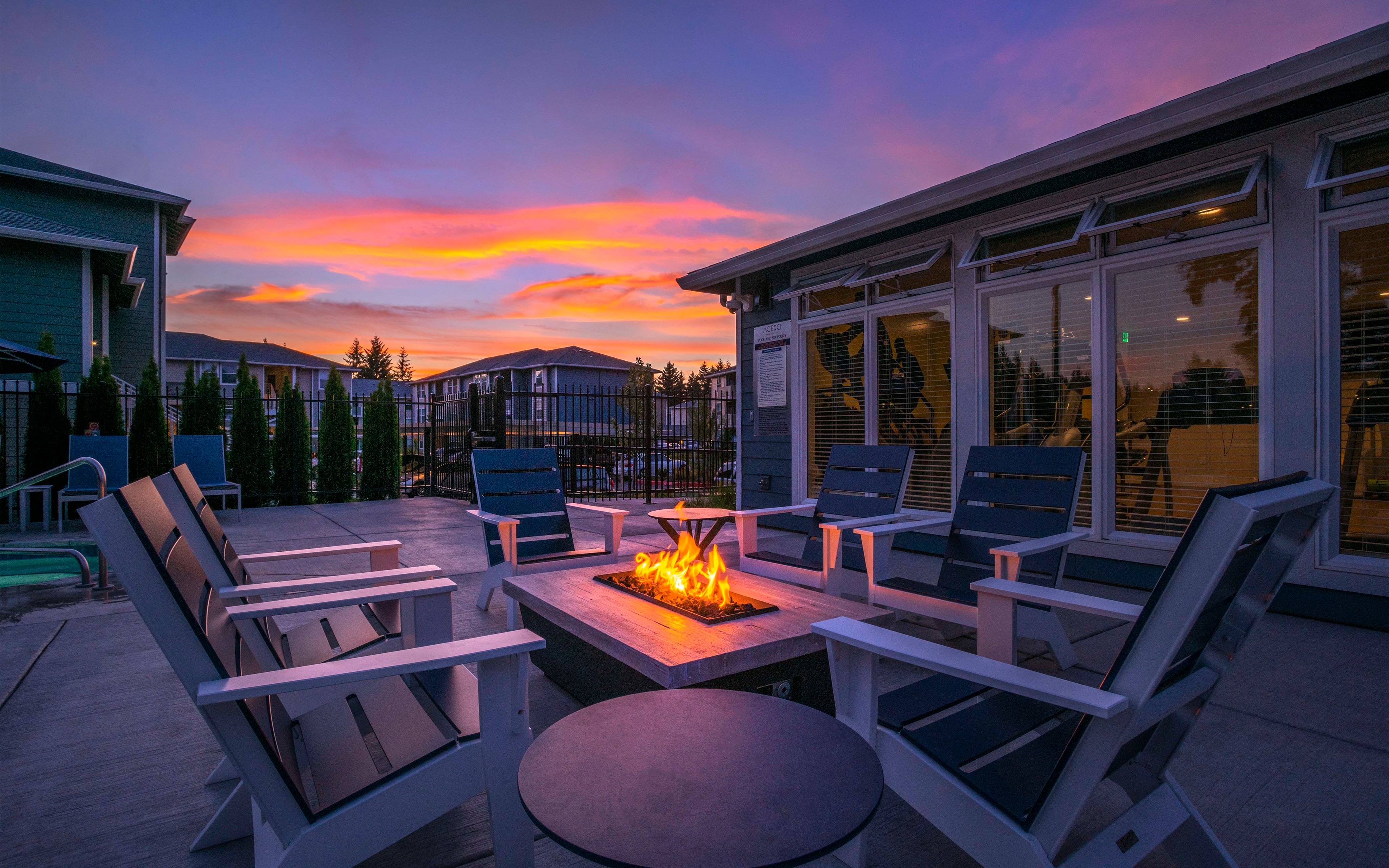 outdoor fire pit