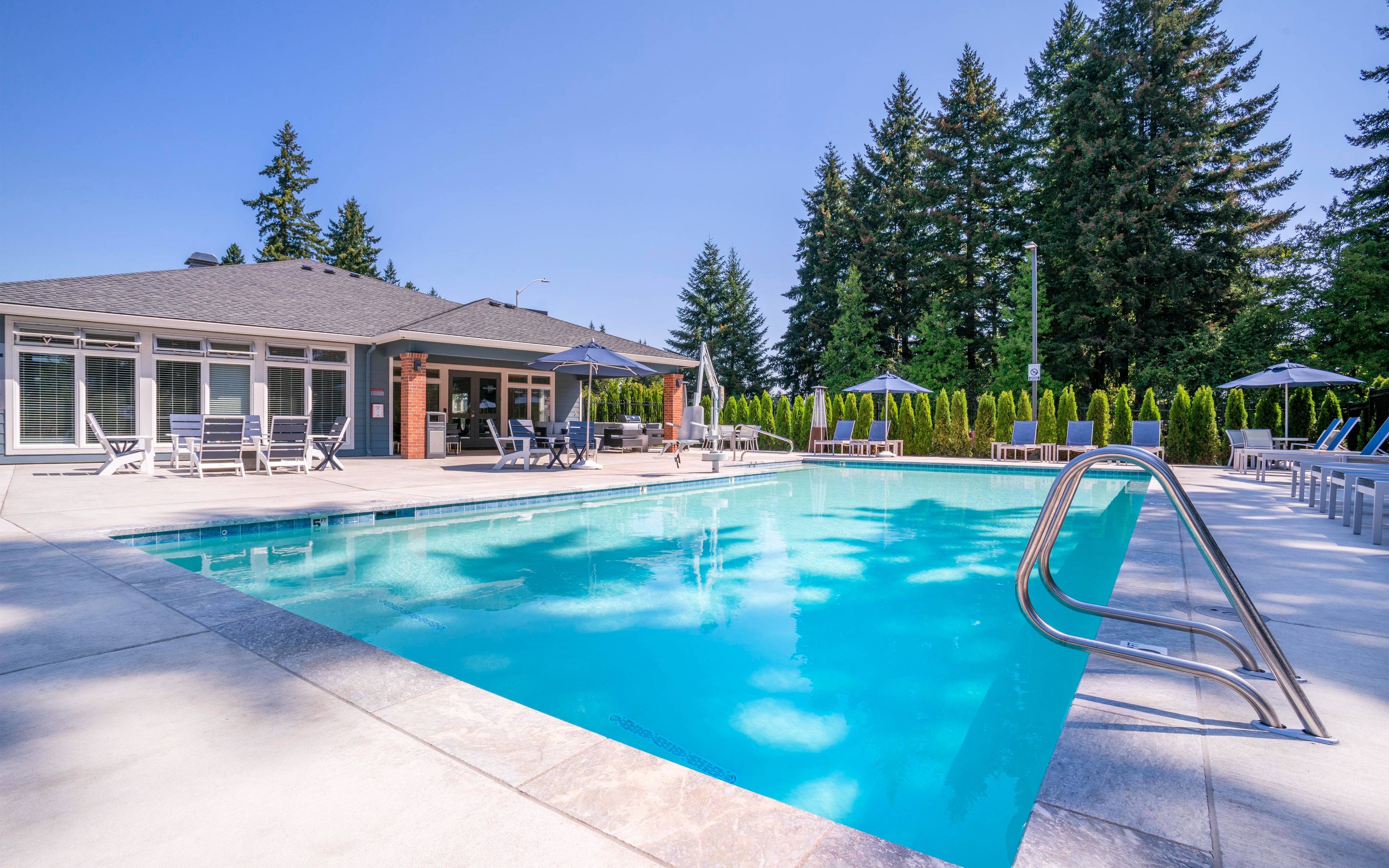 vancouver wa apartment pool