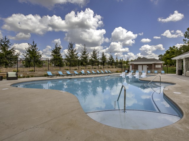 Image of Swimming Pool for Kelly Highlands Apartments