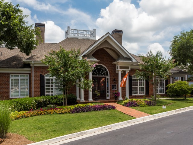 Apartments In Peachtree City Ga Retreat At Managed By Retreat At Peachtree City