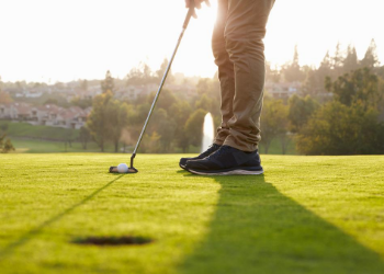 Live life like a pro with private lessons, a driving range, and a shop to outfit in the latest trends. After 18 holes on Ridgeview Ranch Golf Course you will love relaxing in the elegant clubhouse and grabbing a drink at their full service bar. at Ridgeview Ranch Golf Course