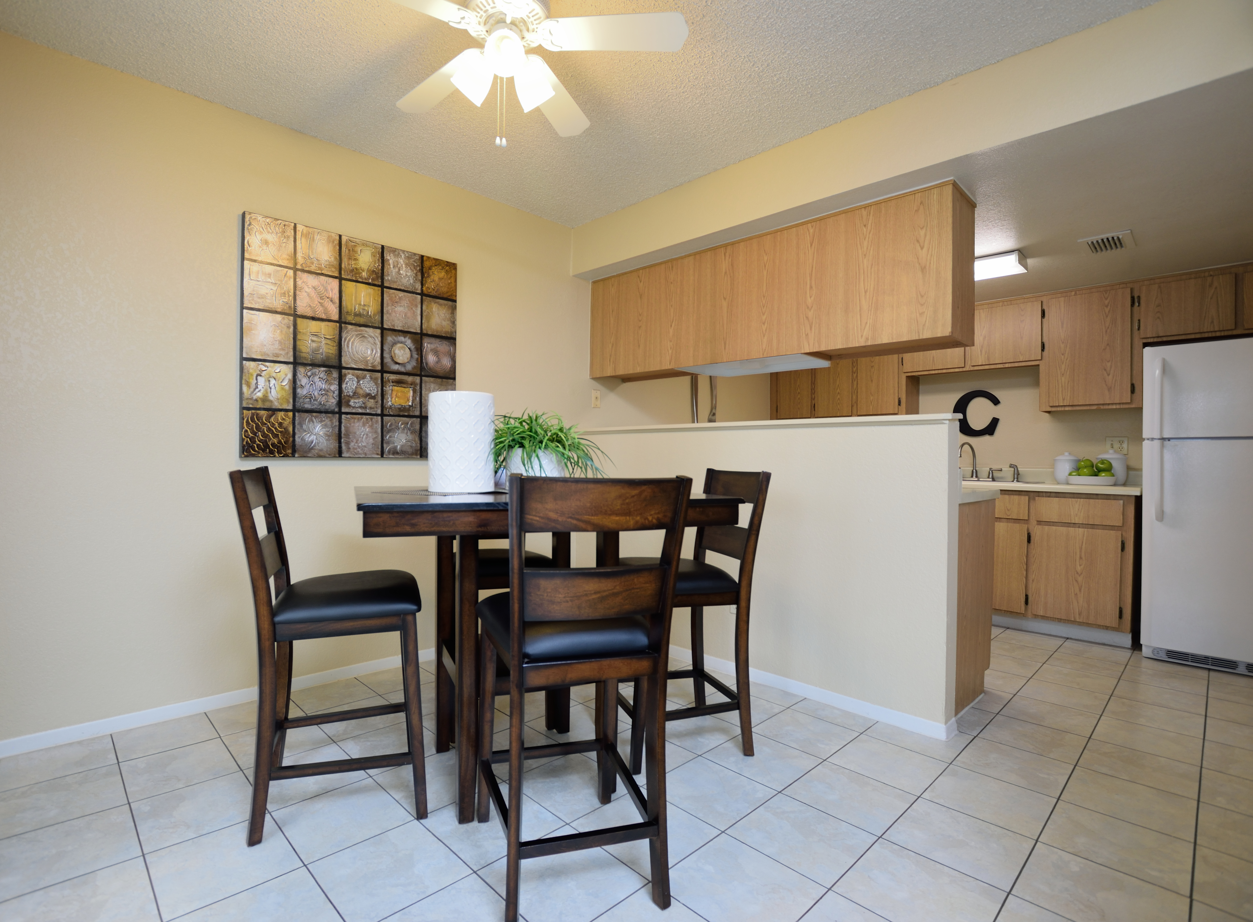 Apartments in Yuma, AZ | Camelot Apartments