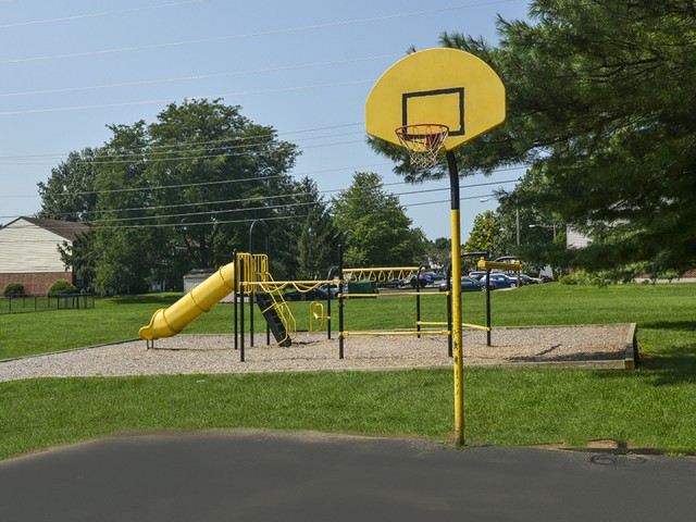 Playground and Basketball Court | River Pointe