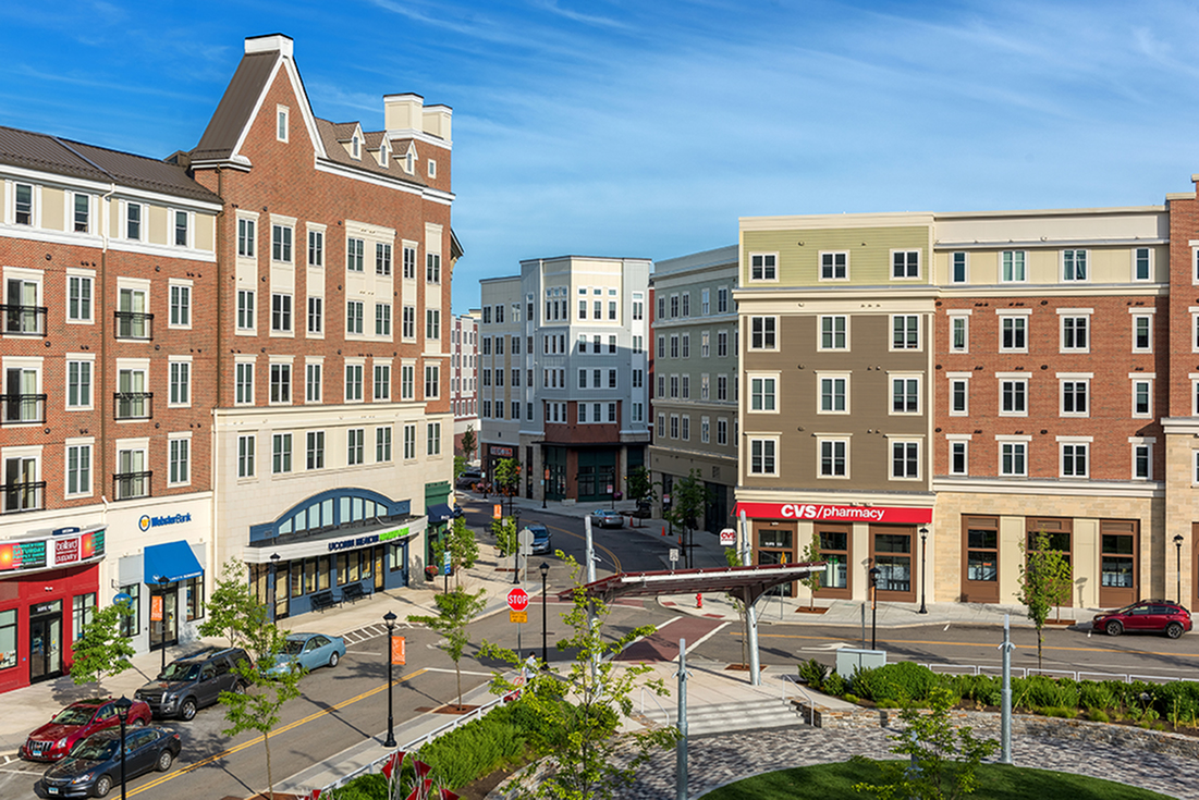 the-oaks-on-the-square-apartments-in-storrs