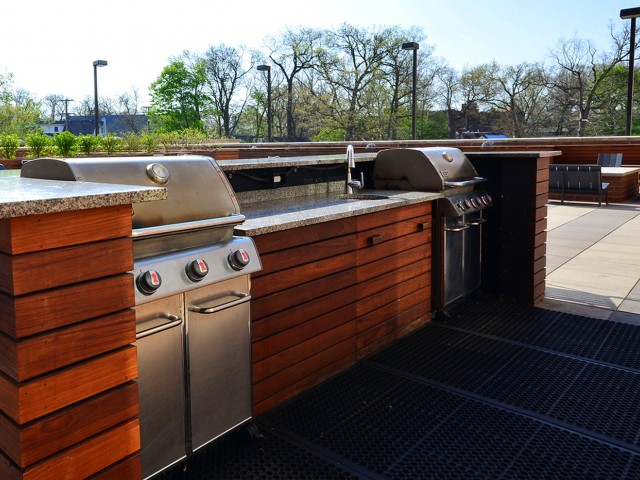 Outdoor Kitchen with BBQ Grills