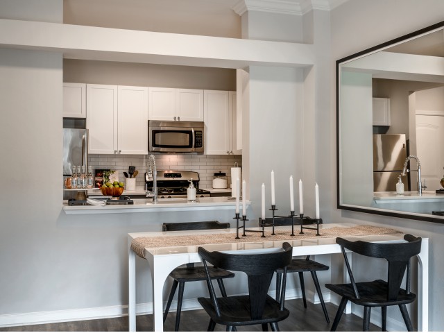 Apartments For In Herndon Virginia Ashton At Dulles Corner Gallery Picture Yourself As Part Of The Ashton At Dulles Corner