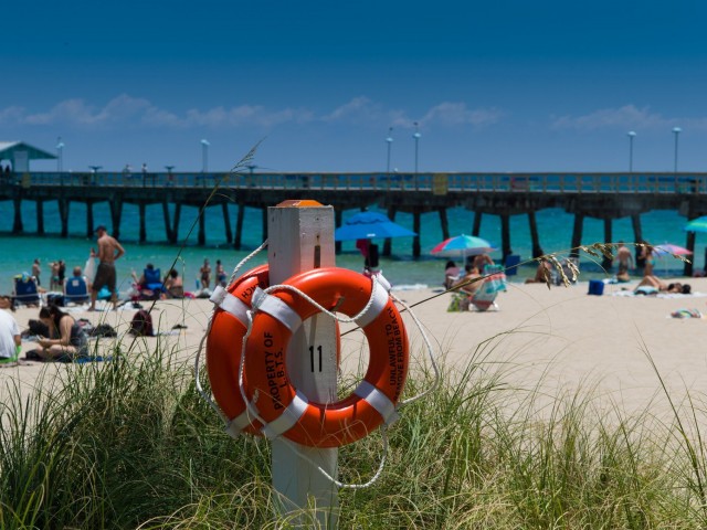 Beach, grass, people