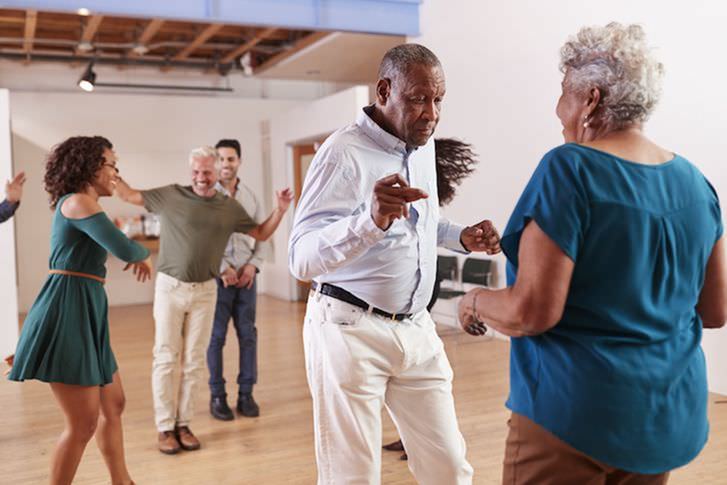 benefits-of-dancing-with-senior-males-and-females