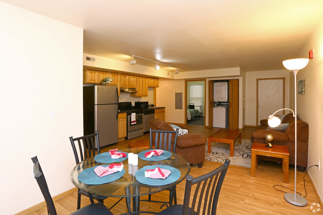 Apartments In Champaign For Rent Www Midtownloftsliving Com