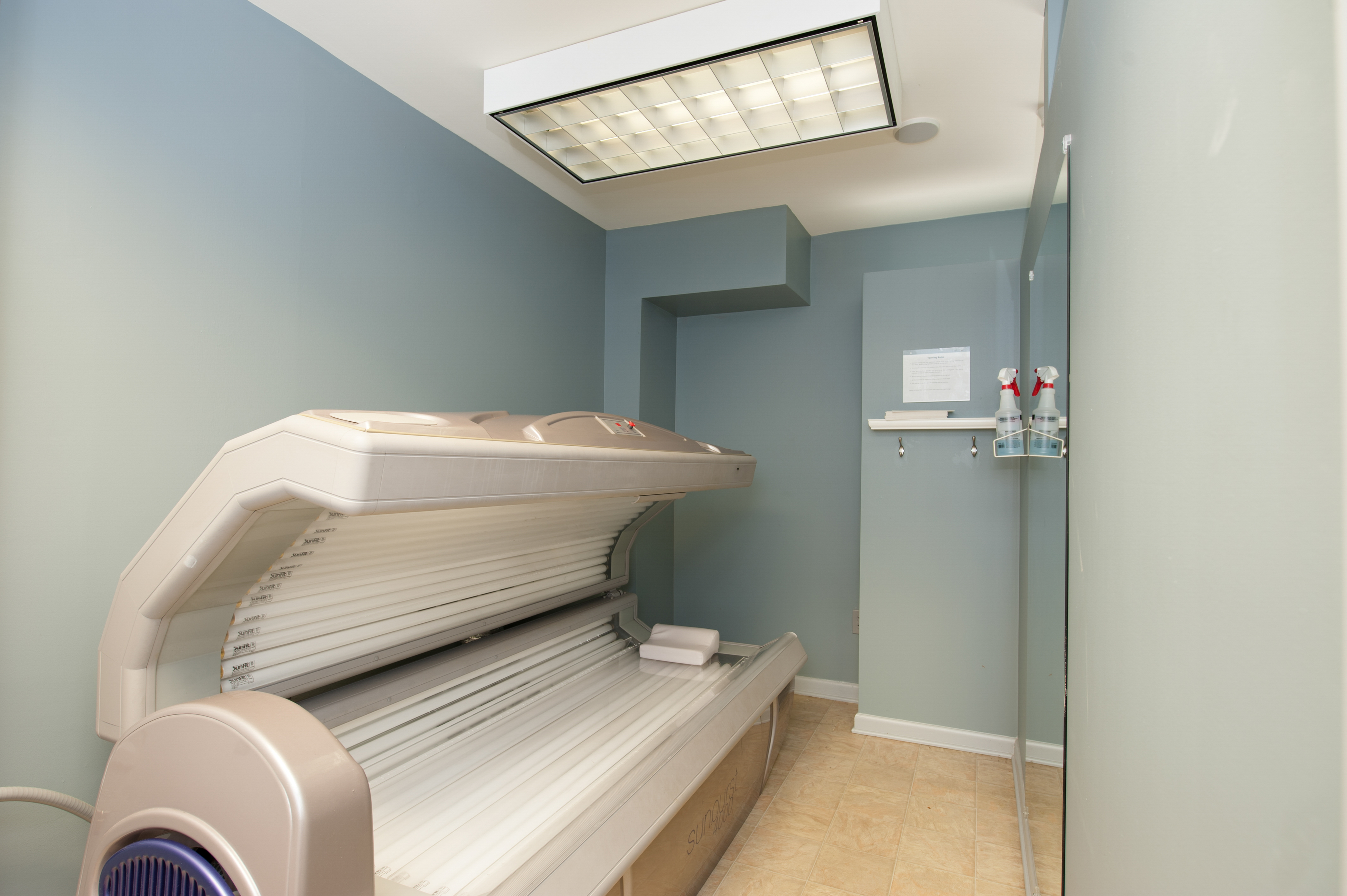 University Club Apartments Lifestyle - Tanning Beds
