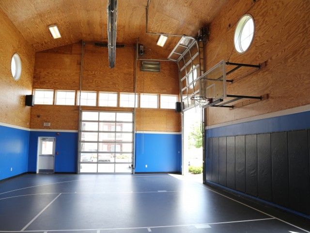 Campus Court at Red Mile Apartments Lifestyle - Basketball Court