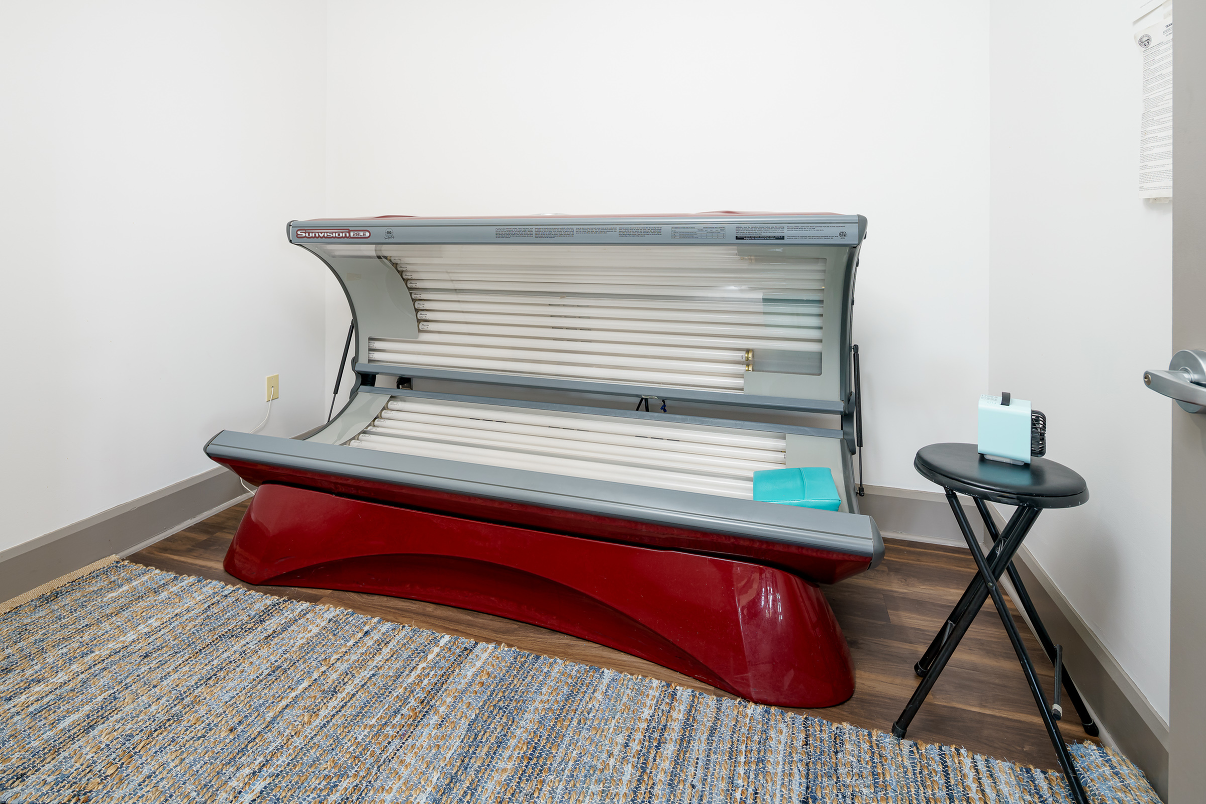 Resident Tanning Bed | Apartments in Athens, OH | The Summit at Coates Run