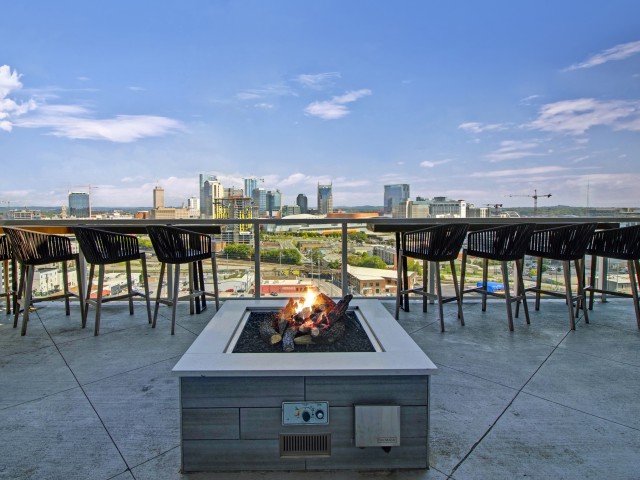 Rooftop Lounge | Crossroads at the Gulch | Apartments In Nashville TN