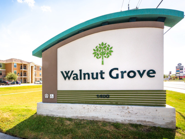 Walnut Grove Sign