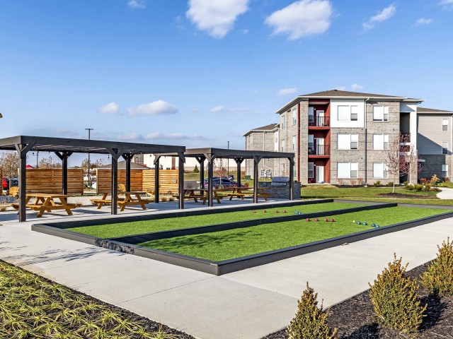 Echo-Park-at-Perry-Crossing-Plainfield-Indiana-Exterior2