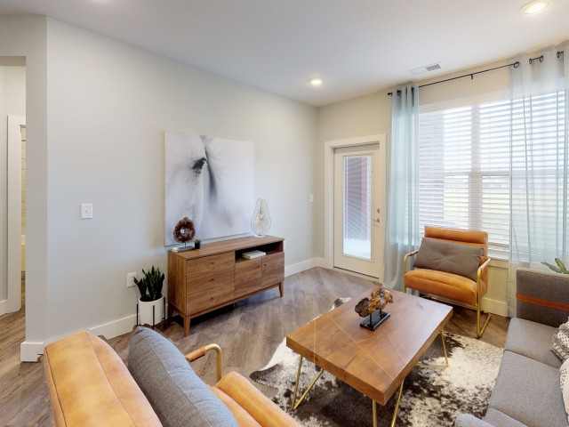 Echo-Park-at-Perry-Crossing-Plainfield-Indiana-Interior-Living-Room2