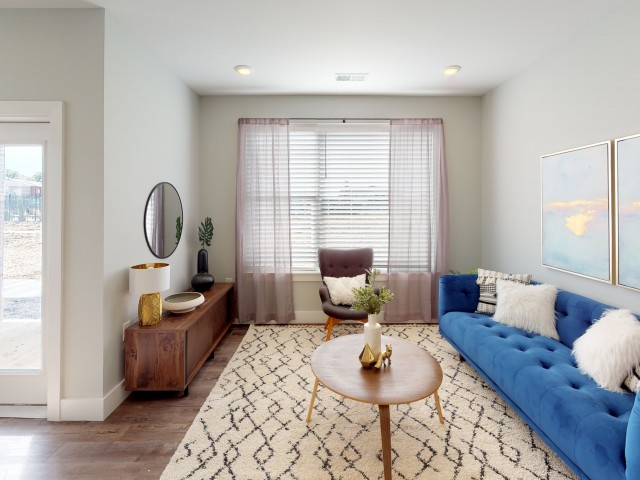 Echo-Park-at-Perry-Crossing-Plainfield-Indiana-Interior-Living-Room8