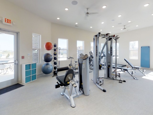 Echo-Park-at-Perry-Crossing-Plainfield-Indiana-Clubhouse-Gym6