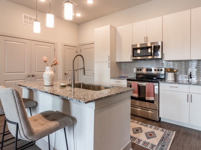 The-Mezz-at-Fiddler’s-Green-Luxury-Apartment-Model-Apartment-1
