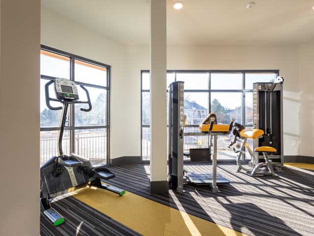 The-Mezz-Fiddlers’s-Green_Centennial_CO_Amenities_Tempo_(04)-web
