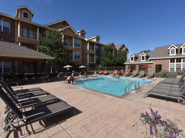 Resort-Style Swimming Pool