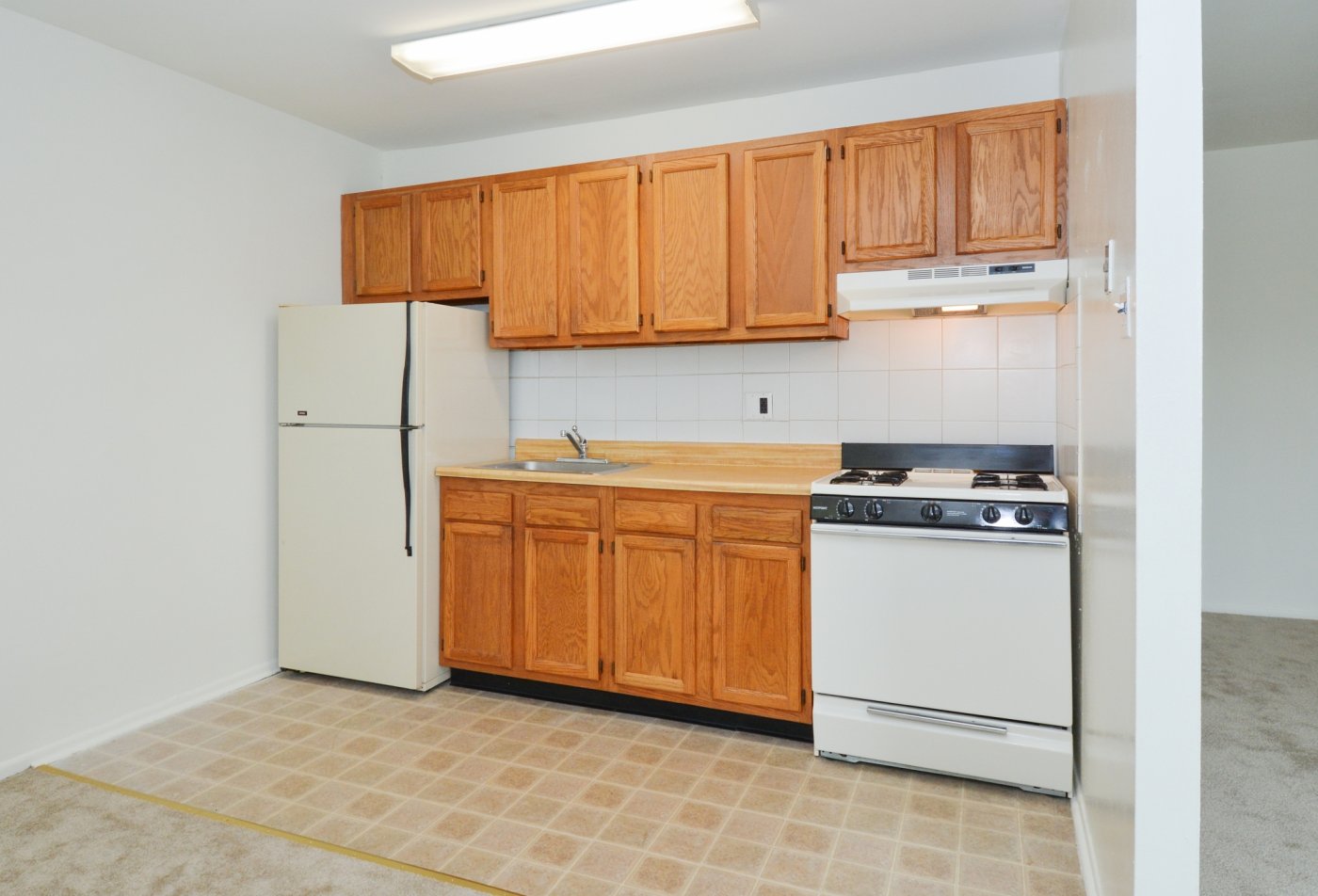 Apartments For Rent In Levittown Pa Amenities At Country Manor