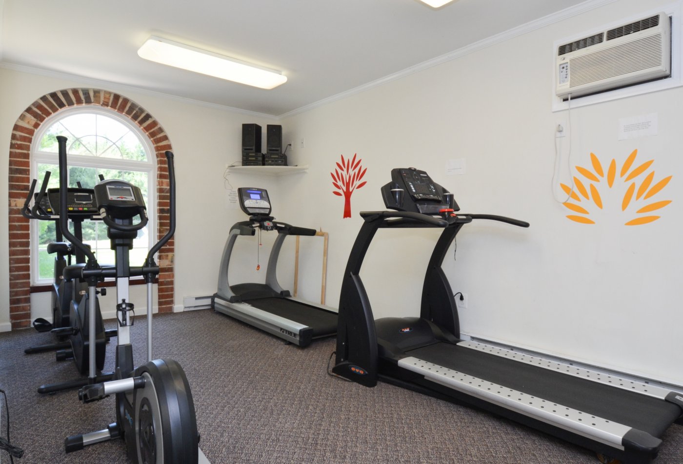 State-of-the-Art Fitness Center | Apartment Homes in Boothwyn, PA | Rolling Glen Townhomes and Apartments