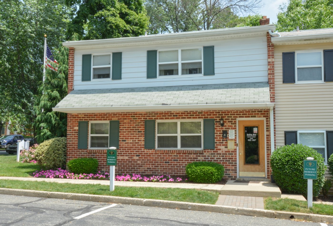 Apartment Homes in Boothwyn, PA | Rolling Glen Townhomes and Apartments