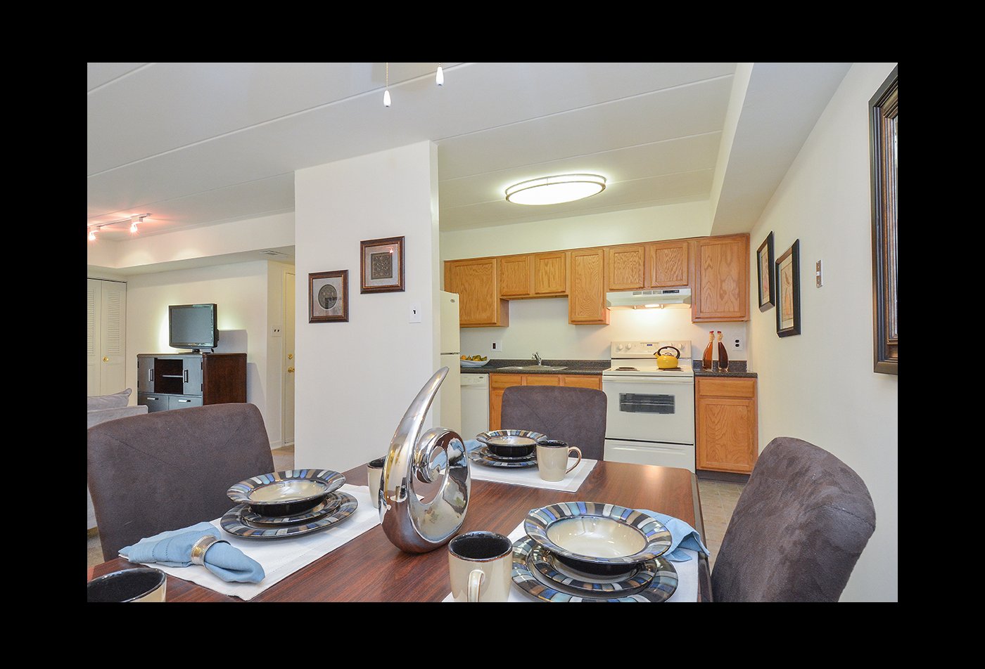 Spacious Dining Room | Apartment in Langhorne, PA | Summit Trace Apartments