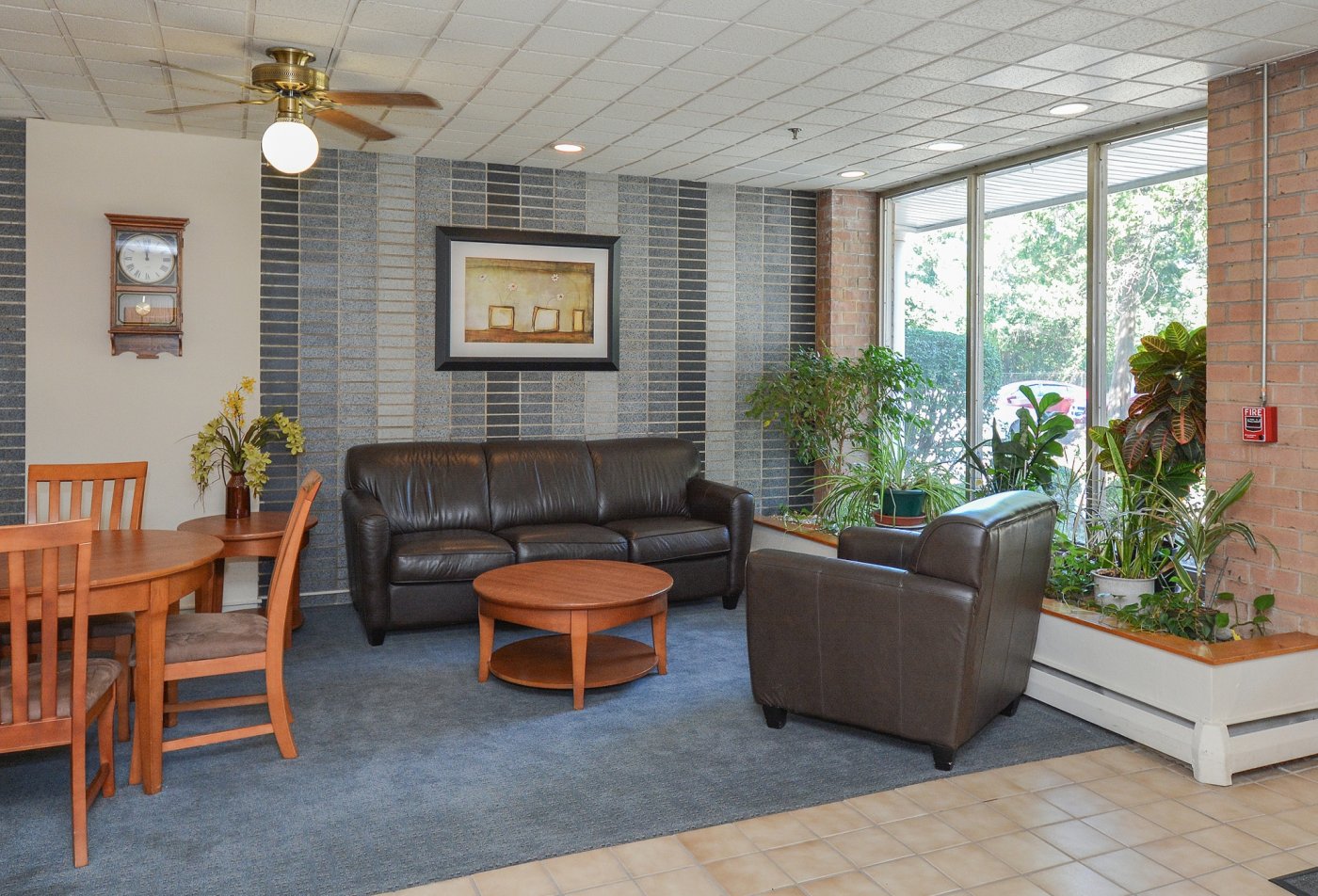 Spacious Living Room | Apartments in East Norriton, PA | Norriton East Apartments