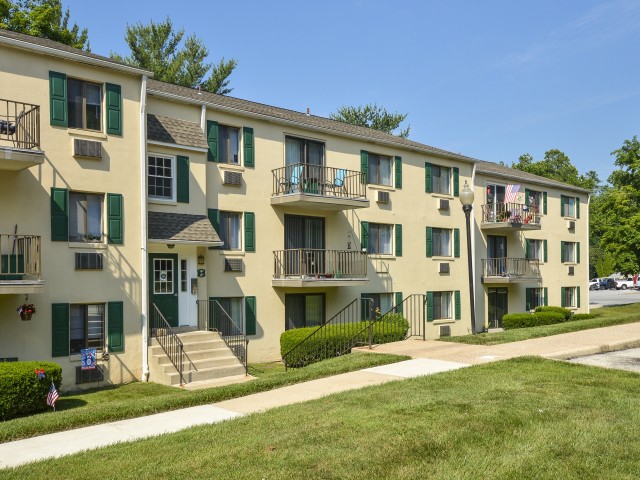 Norwood House Residential Building with Green Shutters and Balconies | Apartments In Downingtown