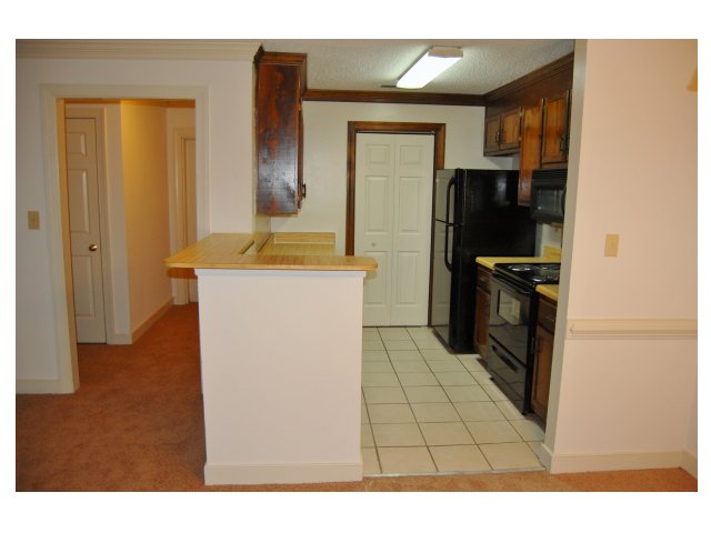 2 Bed 2 Bath Apartment In Richmond Va Camelot Townhomes