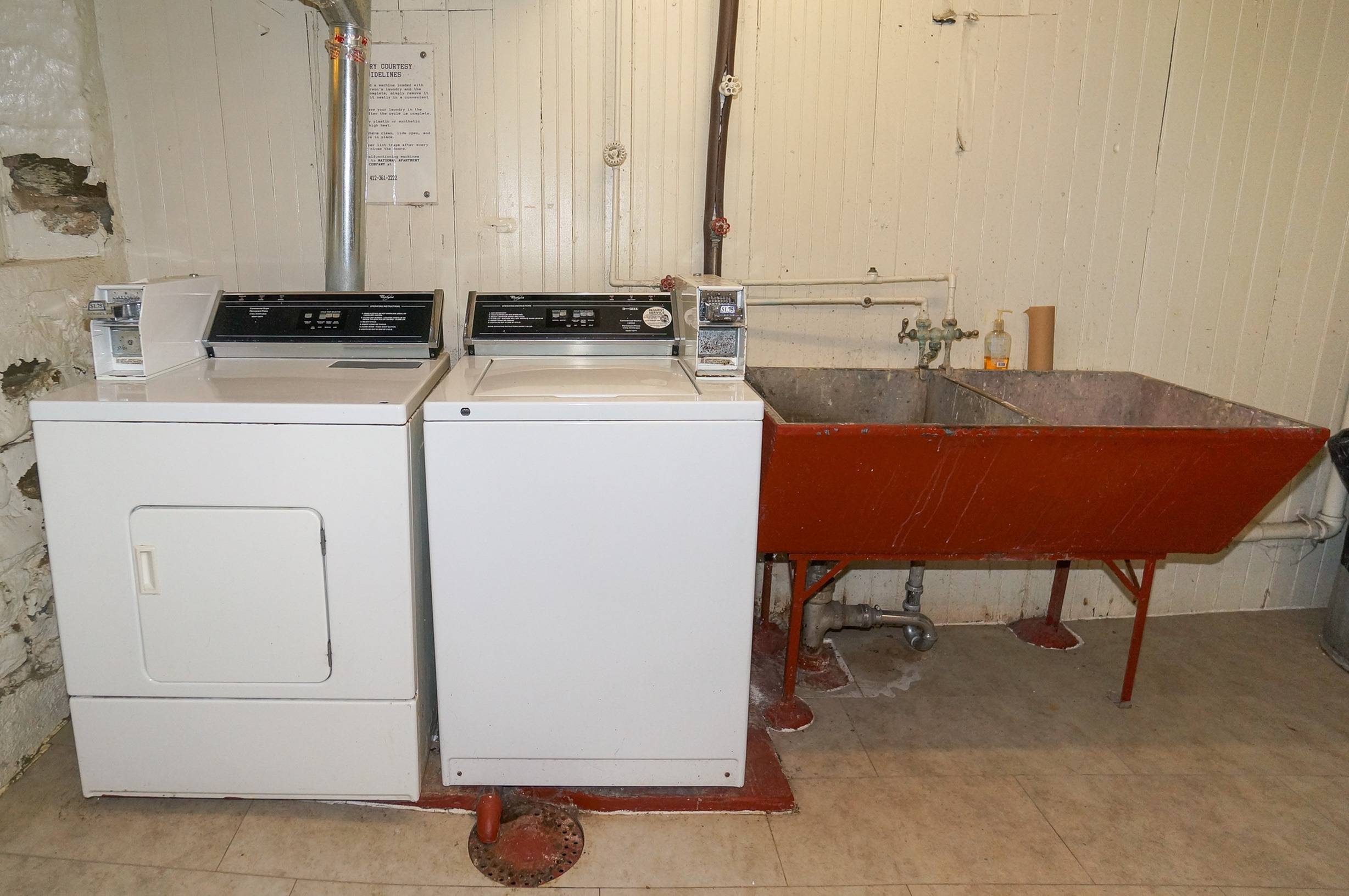 Laundry Facility of the Chalet