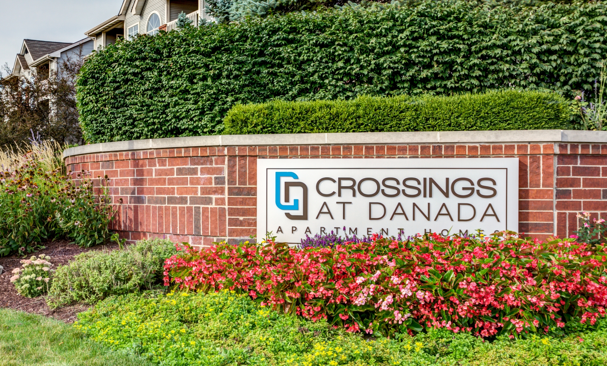Seasonally Landscaped Entrance