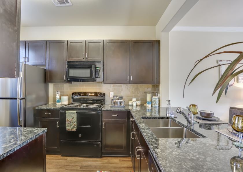 Townhome's kitchen