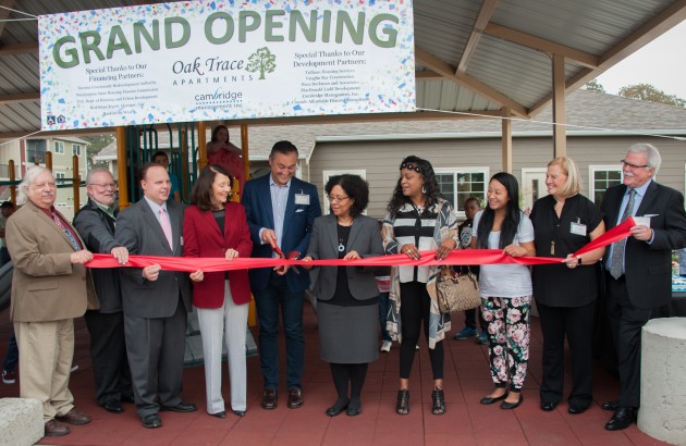 Senator, Mayor, Tacoma Community Celebrate Oak Trace Apartments Grand Opening