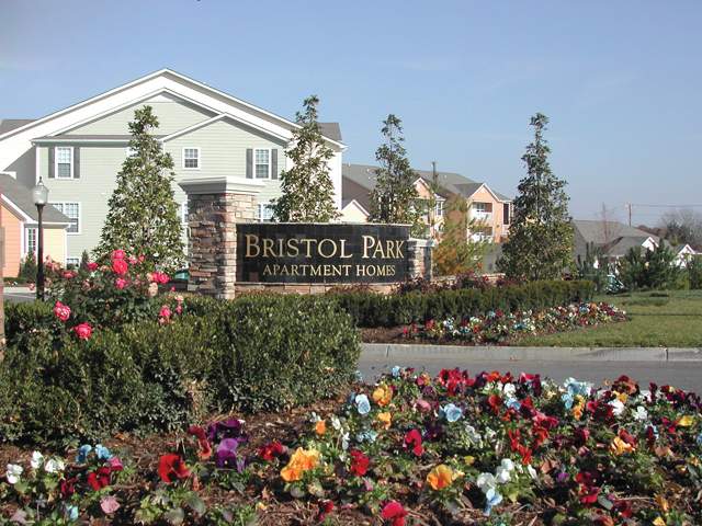 Bristol Park Apartments Apartments In Oak Ridge Tn
