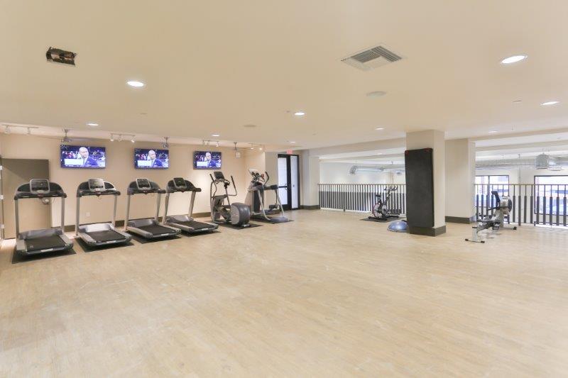 Broadstone Fashion Center Image 53